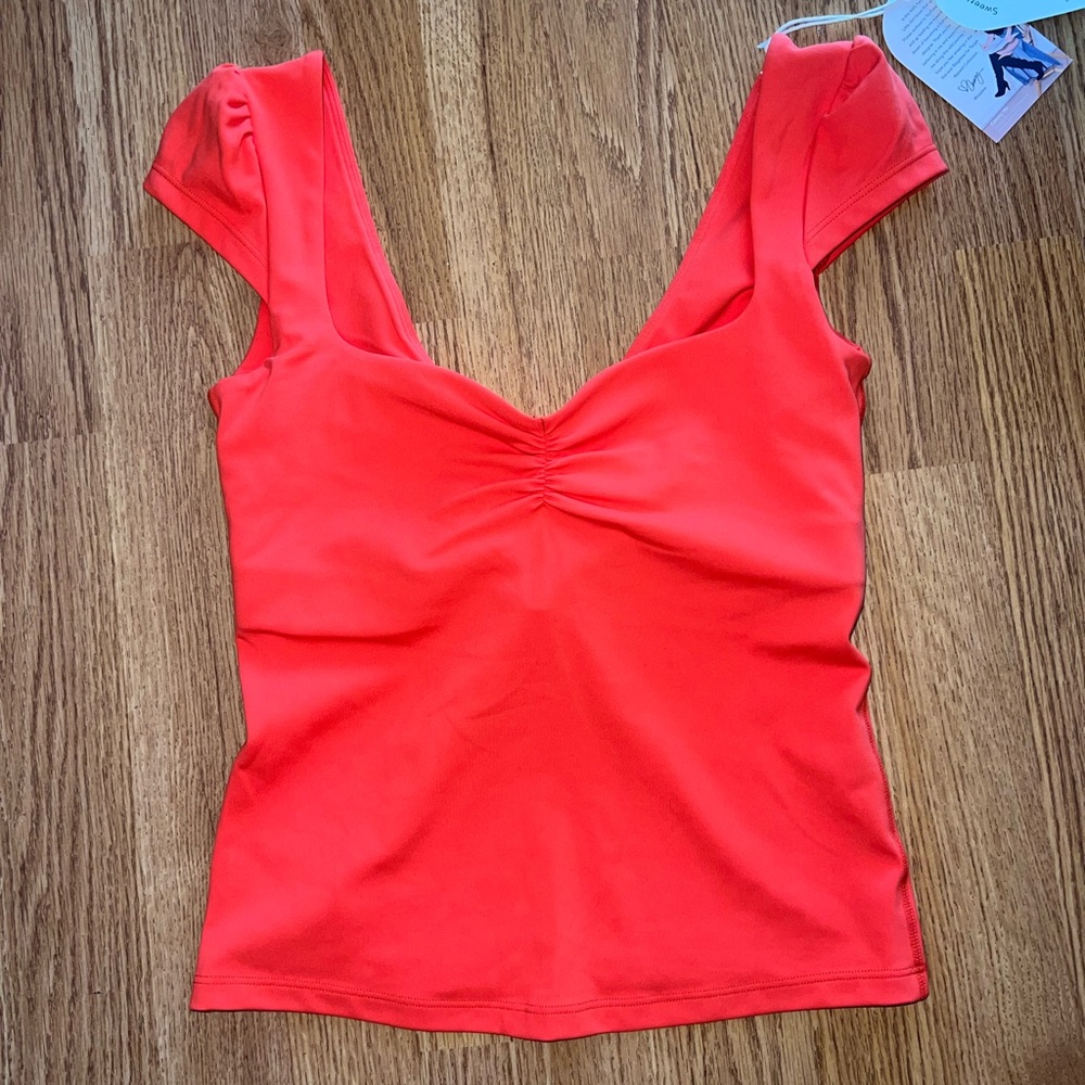 Blogilates Sweetheart Top